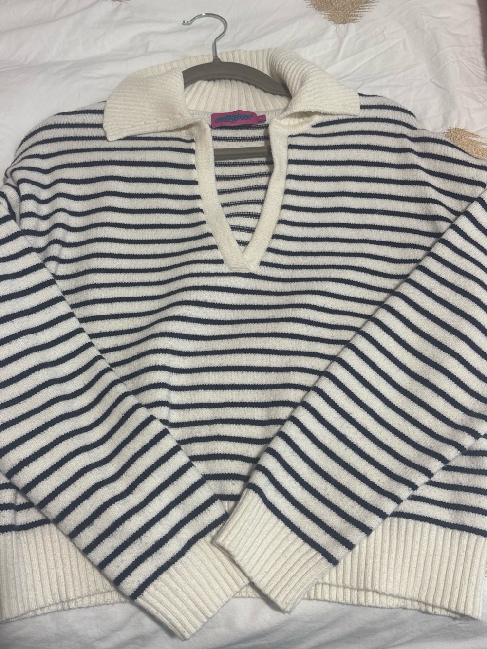 Edikted striped sweater